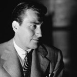 Artie Shaw & His Orchestra — I Cover The Waterfront (from the film &quot;I Cover The Waterfront&quot;)