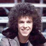 Leo Sayer — The Show Must Go On